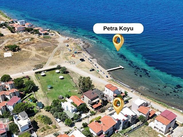 FIRSAT! Yeni Foça Petra Koyun'da 3+1 DENİZE SIFIR SATILIK VİLLA