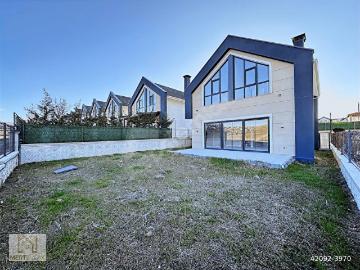 FIRSATLOFT KORU DOĞA EVLERİ'nde 3+1 Müstakil Emsalsiz Villa