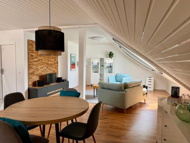 First time occupancy after complete renovation: Modern attic apartment in prime location near Cologne/Bonn Airport, Koln Amsterdam Apartments for Rent