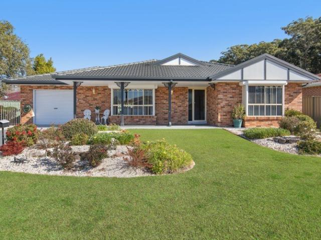 A Fully Renovated Showstopper