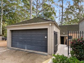 First time offered, bushland outlooks, house like proportions and townhouse ease, steps from rail