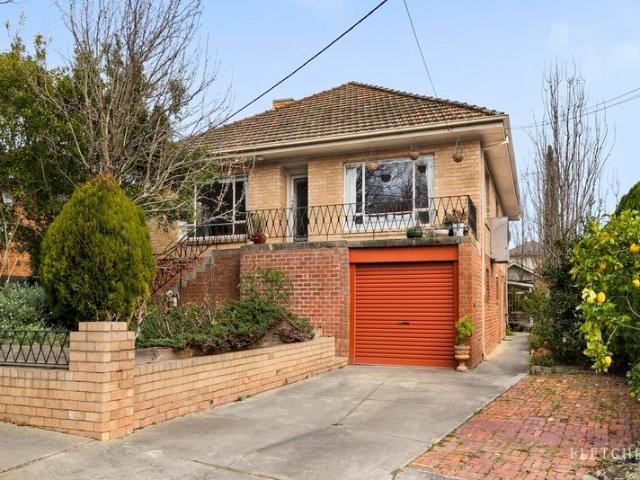 First time offered for sale, Exceptional Opportunity in a Coveted Mont Albert North locale