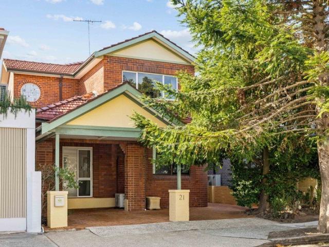First Time Offered in Decades in Tightly Held North Bondi Pocket