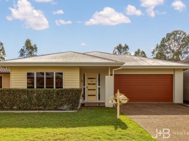 First Time Offered Single Level Living with Soaring 2.7m Ceilings, Two Living Zones