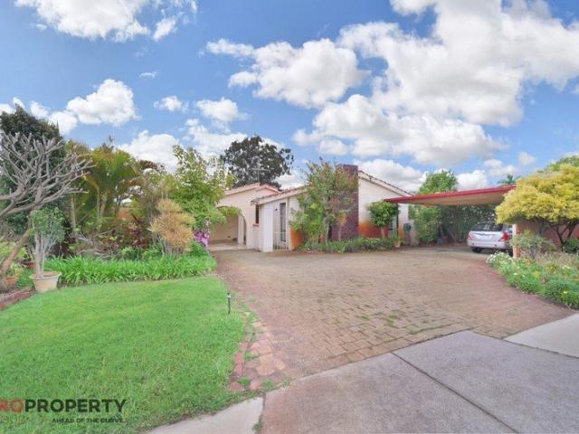 ORIGINAL HOME on SPACIOUS LAND!