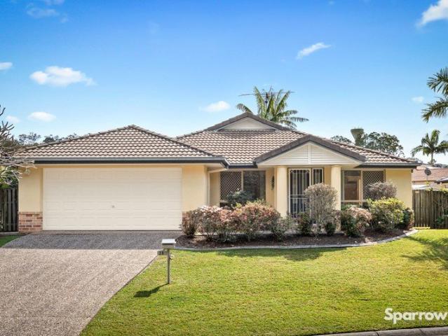 FIRST TIME ON THE MARKET GREAT BONES, BEAUTIFUL OUTLOOKS AND ENDLESS POTENTIAL