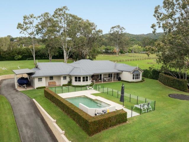 First Time Ever Offered One of Tallai's Finest Family Acreages