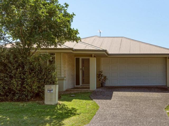 FIRST TIME TO MARKET | SPACIOUS FAMILY HOME ON 445M²
