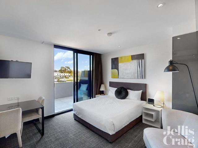 FIRST TWO WEEKS RENT FREE Stress free living in the heart of Hawthorn