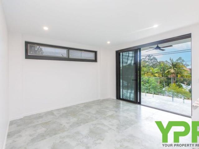 First Week free! Brand New Luxury apartment in Highgate Hill
