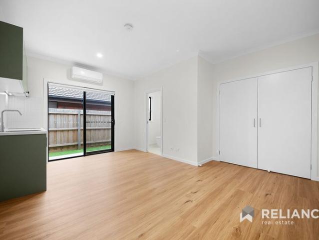 First Weeks Rent Free!