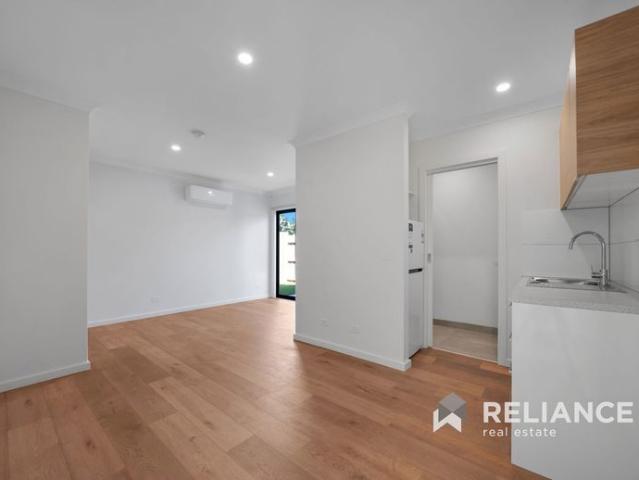 First Weeks Rent Free!
