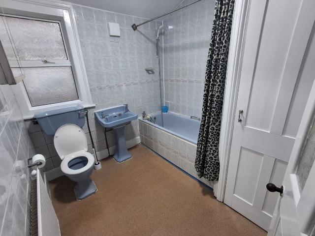 First Avenue, London E12, 2 bed flat to rent, £2,000 pcm | PrimeLocation