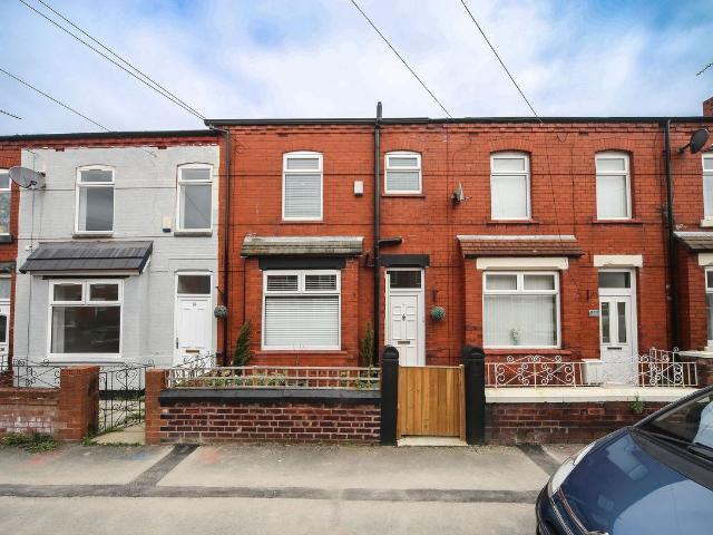 First Avenue, Wigan WN6, 2 bed terraced house to rent, £850 pcm | PrimeLocation
