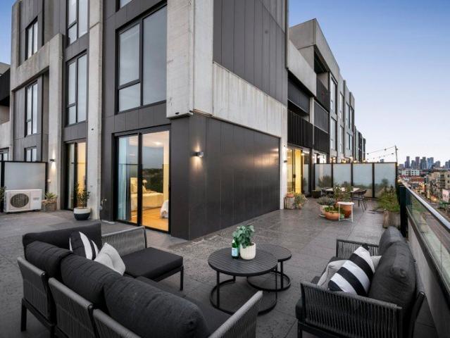 First Class Living with Penthouse Proportions