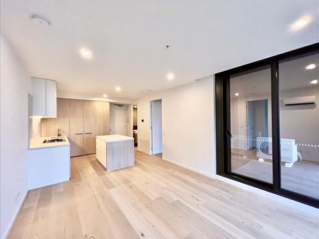 First Class Luxury in the Heart of Glen Waverley!