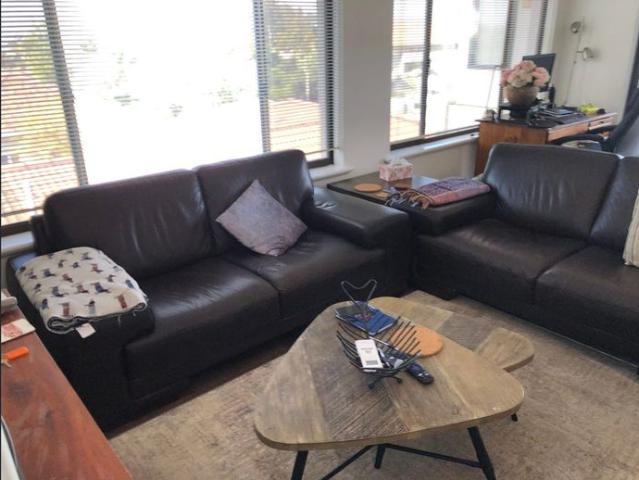 First Floor 1 Br + Study Apartment with City Views between City and Beach
