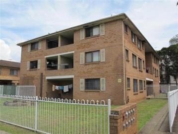 FIRST FLOOR 3 BEDROOM