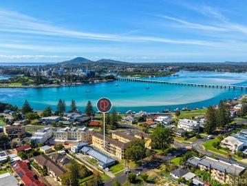 Tuncurry, Crawford River - Air conditioning