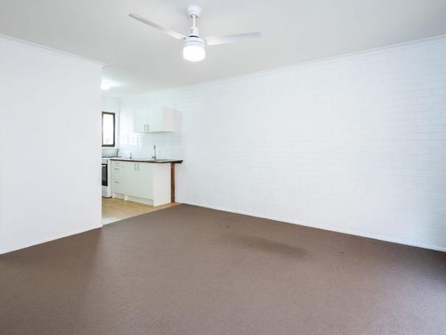 FIRST FLOOR UNIT JUST TWO STREETS FROM THE BROADWATER
