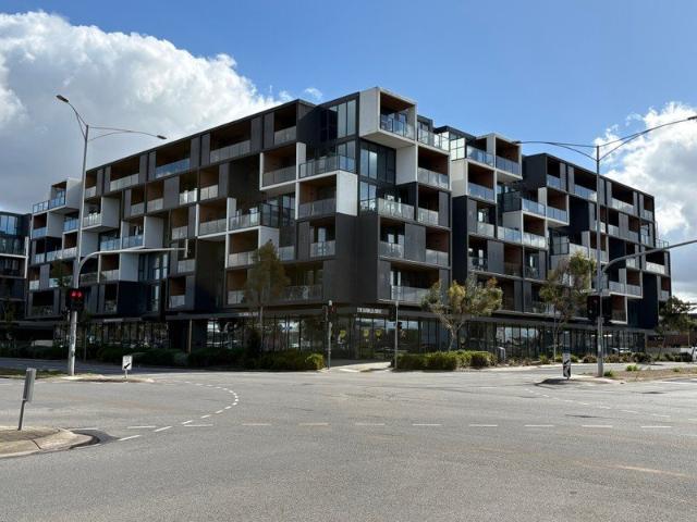 #APPLICATION APPROVED#First Floor Apartment Opposite Cairnlea Shopping Centre