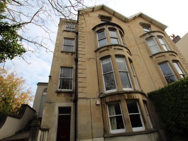 First Floor Flat, Cotham BS6 2 bed flat to rent £1,500 pcm £346 pw