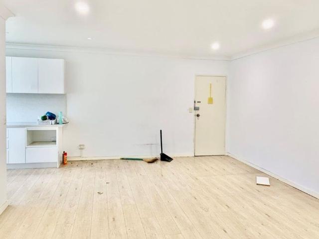 First Floor & Fully Renovated Unit