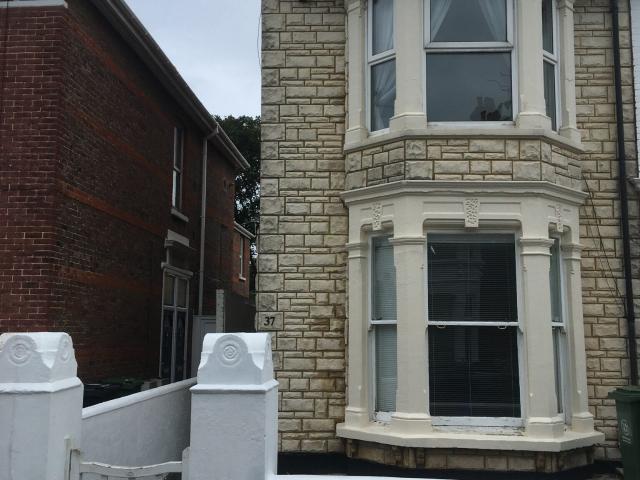 First Floor One Bedroom Maisonette for Rent in Central Southsea