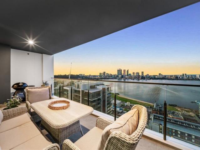 FIRST HOME OPEN THIS SATURDAY 1pm Luxury 2 Bedroom with Panoramic River & City Views