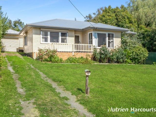 First home buyer or Investment opportunity in the heart of Timboon