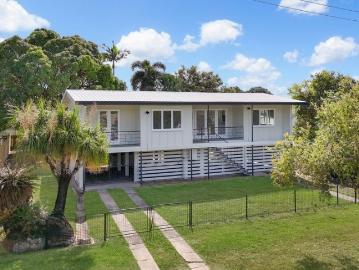 FIRST HOME BUYERS STUNNINGLY RENOVATED & MOVE IN READY