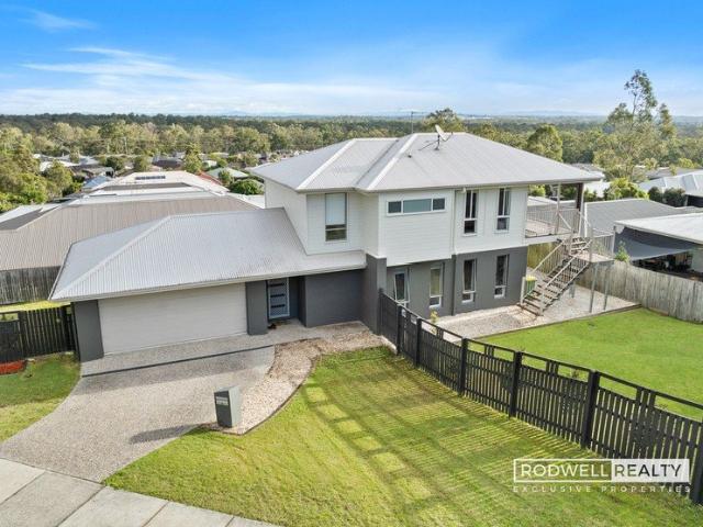 First Impressions That Feel Like Home. 629m2 block