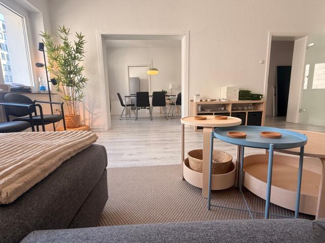 First Occupancy: 100 sqm Designer Apartment, 300 m from Thier Galerie