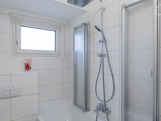 First occupancy after complete renovation: apartment with a dream view, Berlin Amsterdam Apartments for Rent