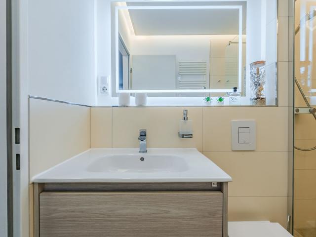First occupancy: Bright and modern flat in the centre of Berlin Mitte, Berlin Amsterdam Apartments for Rent