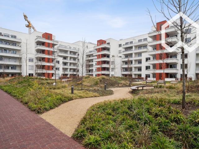 First Occupancy, New Building, Frankfurt Deluxe Apartment, best location, Frankfurt Amsterdam Apartments for Rent