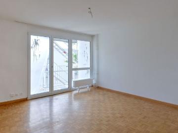 First rental after partial renovation – your new apartment in the heart of Basel