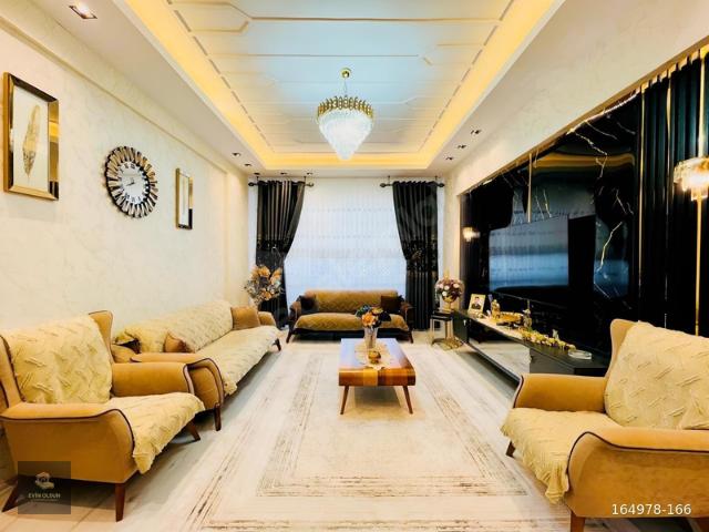 FISTIKLI MERKEZDE ULTRA LÜKS 3+5+1 FİRSAT DAİRE
