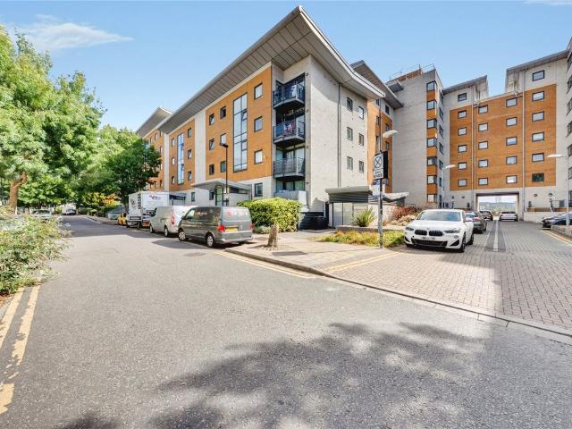 Fishguard Way, North Woolwich, London E16, 1 bed flat to rent, £1,500 pcm | PrimeLocation