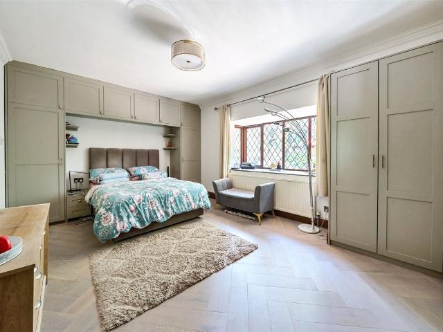Fishery Road, Maidenhead, Berkshire SL6, 5 bed detached house to rent, £8,500 pcm | PrimeLocation
