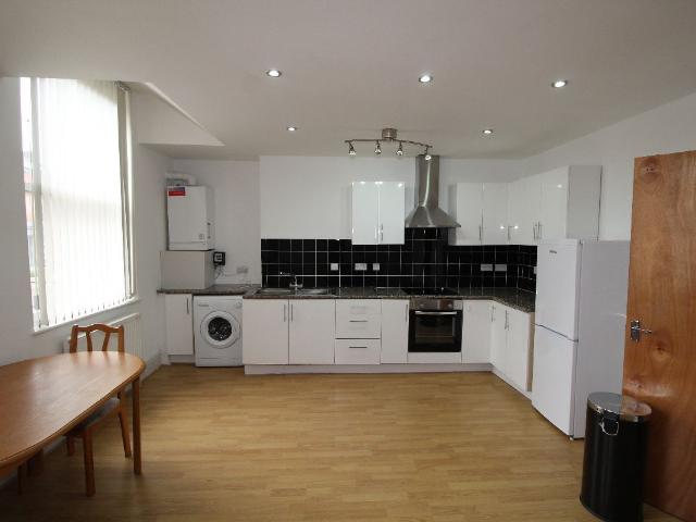 Fishergate Hill Flat, Preston, Lancashire PR1, 2 bed flat to rent, £995 pcm | PrimeLocation