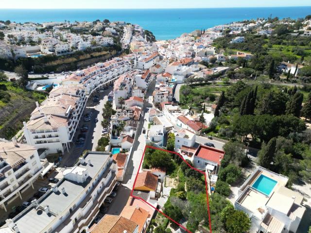 Fisherman’s Dream– Terreno com projeto aprovado para 9 apartamentos de luxo em Carvoeiro