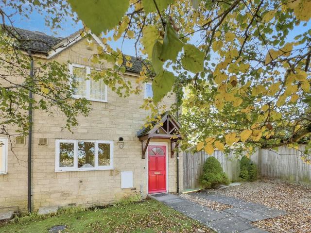 Fishers Close, Hailey, Witney. 3 bed end of terrace house to rent £1,650 pcm £381 pw