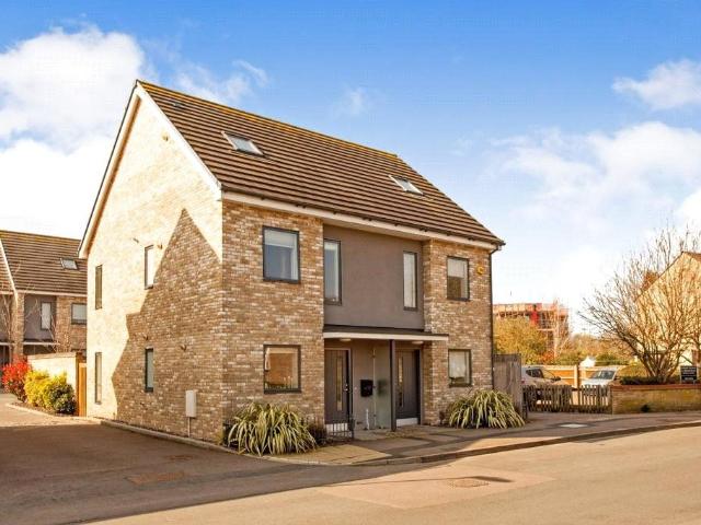 Fishers Lane, Cambridge CB1, 3 bed semi detached house to rent, £1,950 pcm | PrimeLocation