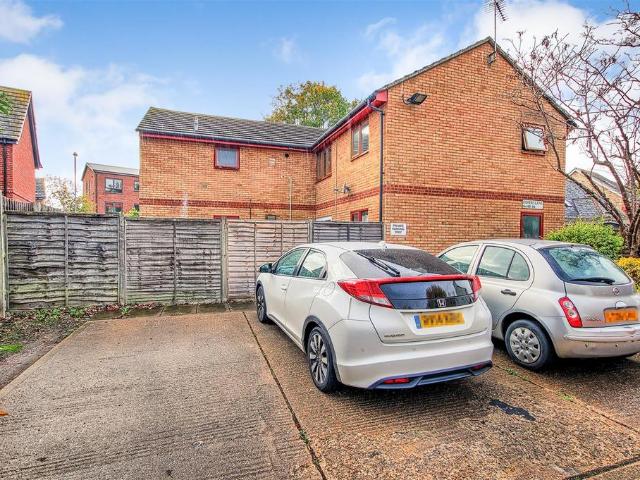 Fishers Lane, Cambridge 1 bed flat to rent £1,300 pcm £300 pw