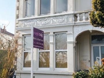 Fishponds Road 4 bed Bills Inc. 4 bed end of terrace house to rent £1,912 pcm £441 pw