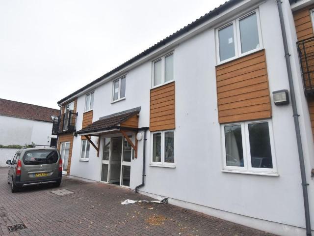 Fishponds Road, Fishponds BS16, 1 bed flat to rent, £1,200 pcm | PrimeLocation