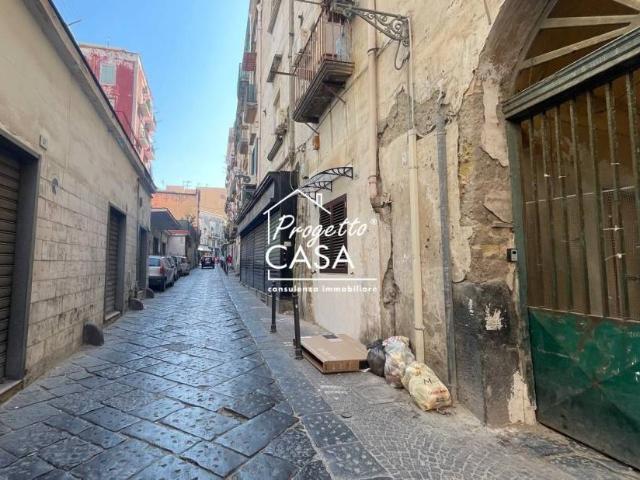 Fittasi monolocale a Portici