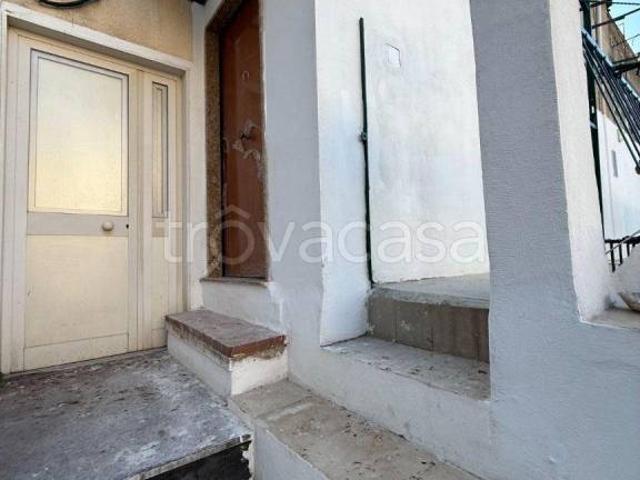 Fittasi monolocale a Roccapiemonte via Carmine Pagano
