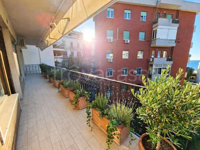 Fittasi appartamento a Napoli via Francesco Crispi, Piazza Amedeo Parco Margherita